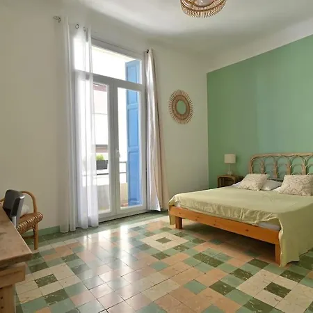 Appartement Art Deco Centre-ville, Spacieux Et Lumineux Perpignan
