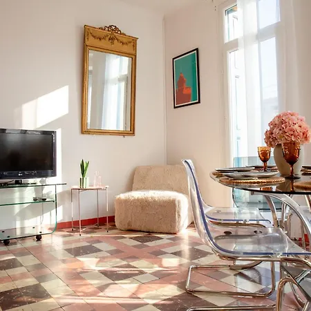 Art Deco Centre-ville, Spacieux Et Lumineux * 佩皮尼昂