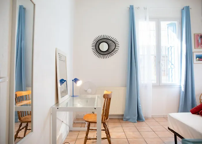 Art Deco Centre-ville, Spacieux Et Lumineux * Perpignan